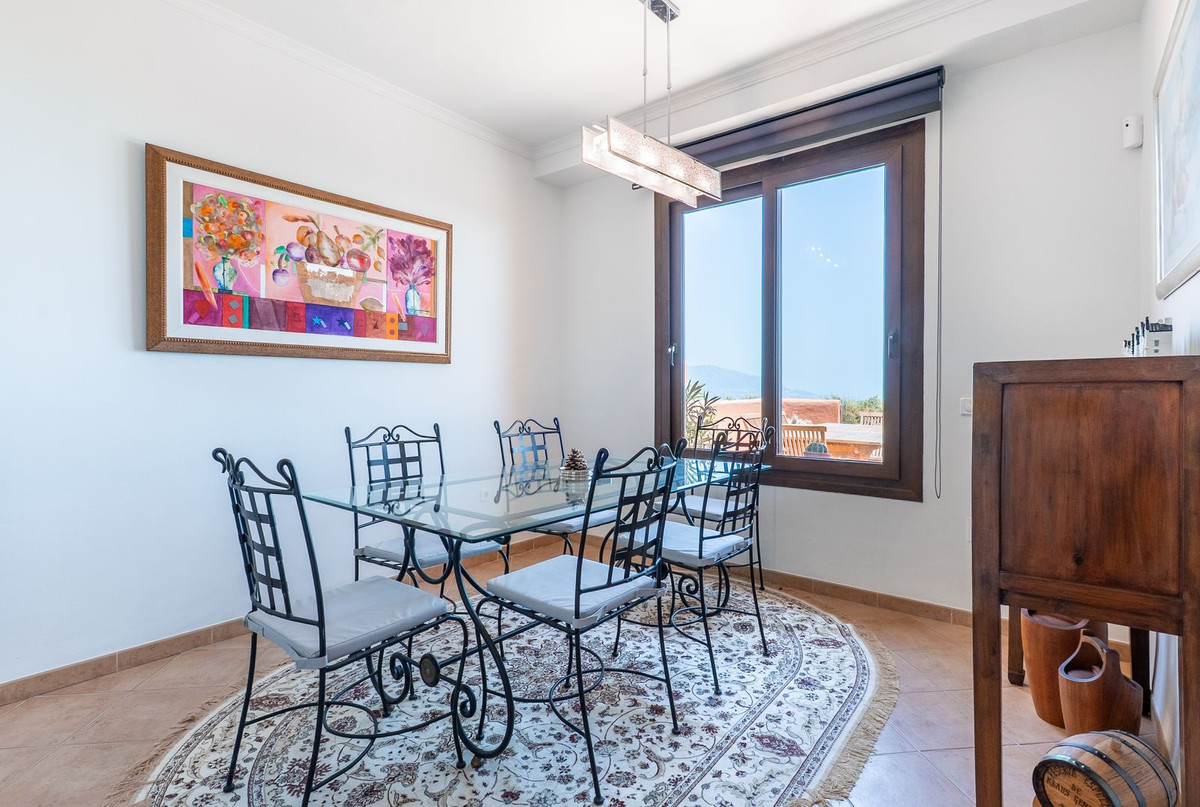 f3b6bb735fdb8911f020cf214b3640b3 - 11