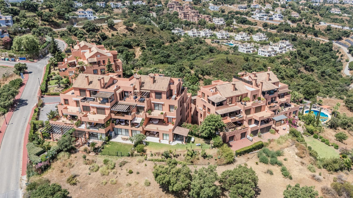 f3b6bb735fdb8911f020cf214b3640b3 - 33