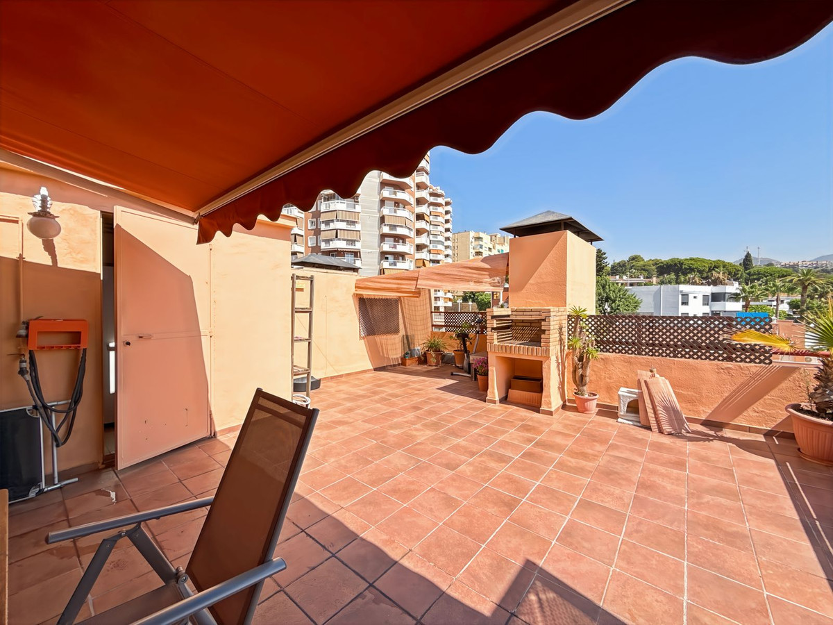 f6ee684440766beb71999b51c3603e56 - 20