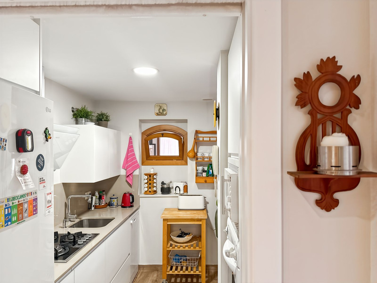 f6ee684440766beb71999b51c3603e56 - 33