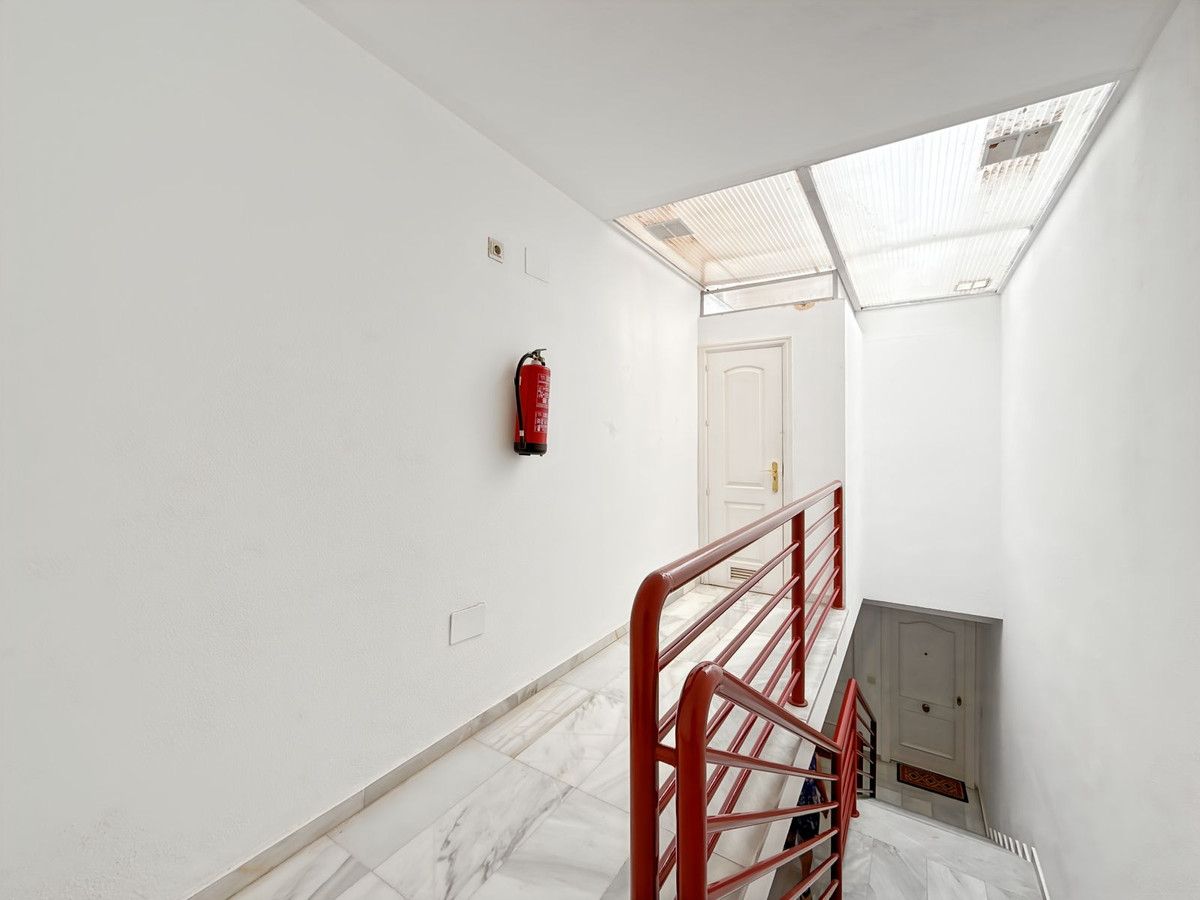 f6ee684440766beb71999b51c3603e56 - 37