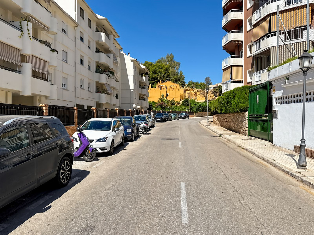 f6ee684440766beb71999b51c3603e56 - 51