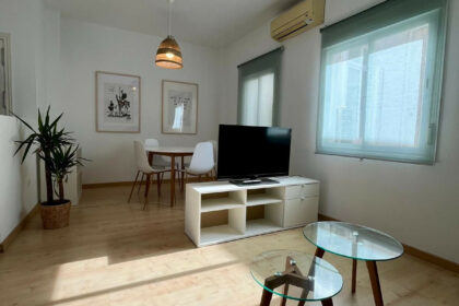 f7abf0105a9d6dd6e7630d7cf95c08ad - 11