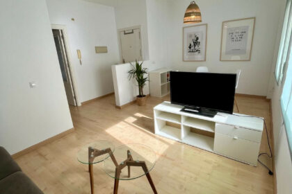 f7abf0105a9d6dd6e7630d7cf95c08ad - 13