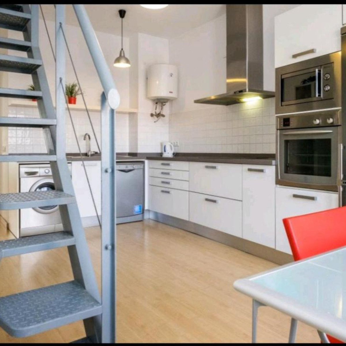 f7abf0105a9d6dd6e7630d7cf95c08ad - 5