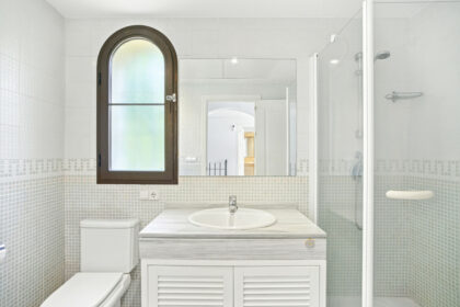 0049c6893d8bf2ce685488d640c7585d - 23