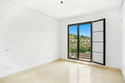 0049c6893d8bf2ce685488d640c7585d - 26