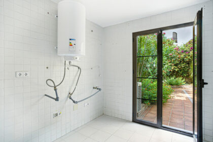 0049c6893d8bf2ce685488d640c7585d - 37