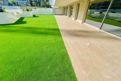 004bef303e22b74c4ab6b54713cbd040 - 23