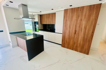 004bef303e22b74c4ab6b54713cbd040 - 3