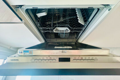 004bef303e22b74c4ab6b54713cbd040 - 7