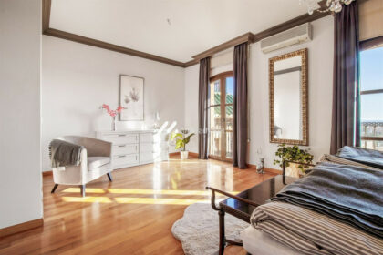 018c0f04c3b2fc3150696505452edccd - 13