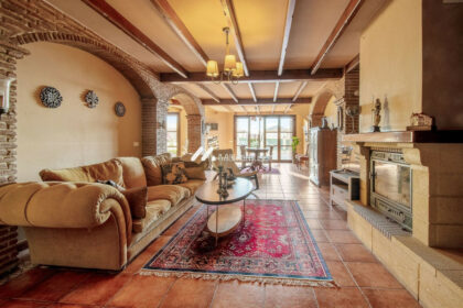 018c0f04c3b2fc3150696505452edccd - 27