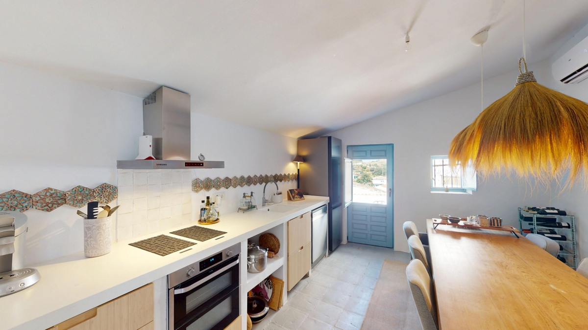 031cc63ea68d8707d88e883dfee1fa66 - 24