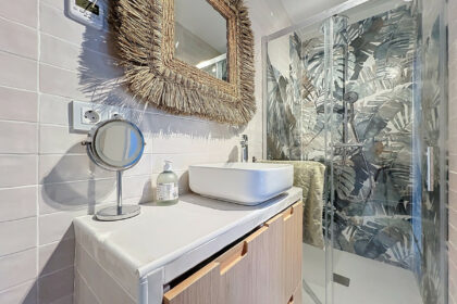 031cc63ea68d8707d88e883dfee1fa66 - 33