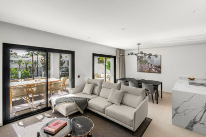 03ec38d3db4ec640224f034afa157e91 - 8