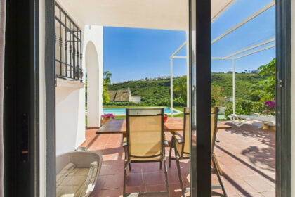 05345e961053329752b84c3cbc40720a - 11