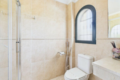 05345e961053329752b84c3cbc40720a - 14