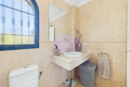 05345e961053329752b84c3cbc40720a - 15