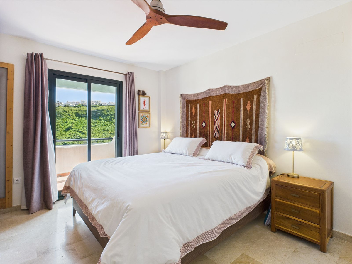 05345e961053329752b84c3cbc40720a - 19