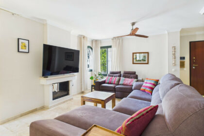 05345e961053329752b84c3cbc40720a - 3