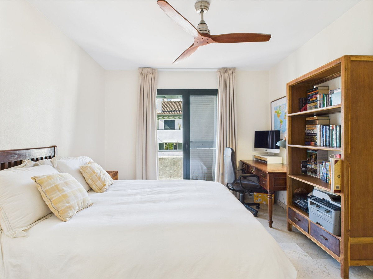 05345e961053329752b84c3cbc40720a - 31