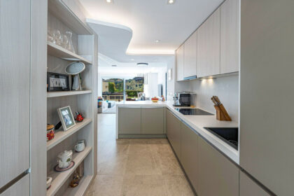 05738a9019a613f259b4f2d88987839b - 11