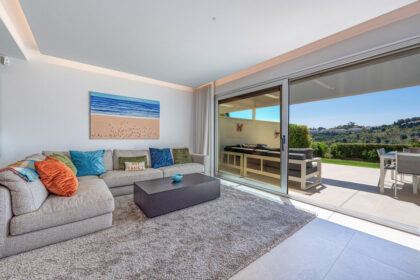 05738a9019a613f259b4f2d88987839b - 3