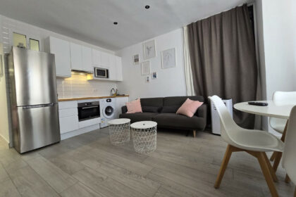 059980a62260a6c2fdb8b22420f6afec - 18