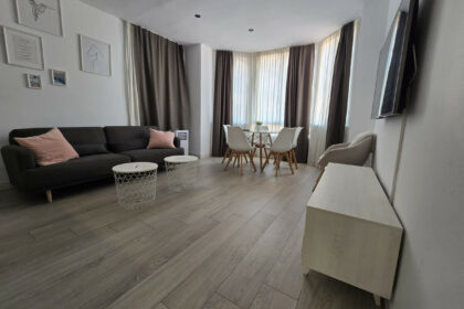 059980a62260a6c2fdb8b22420f6afec - 21