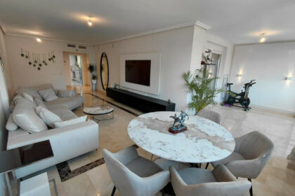 05c7151a92d346f03709b186886cdfa9 - 1