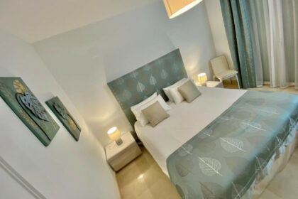 07e35af39bcdf2f26508a6e7788b4480 - 26