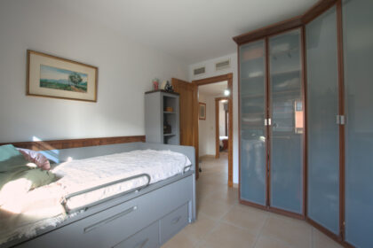 095fe464f60a9ded025c13322bb9d15e - 34