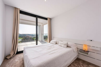 09858aa4bbc26a33957c2993a1cd142b - 20