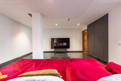 09858aa4bbc26a33957c2993a1cd142b - 25