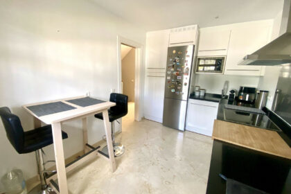 0ab356d6e20d047d425e228bc700a0b4 - 10