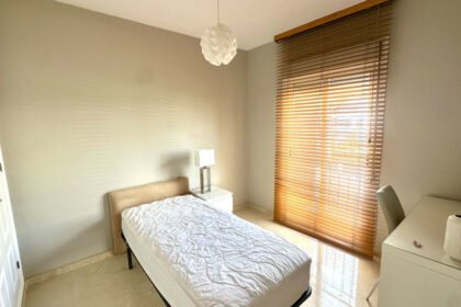 0ab356d6e20d047d425e228bc700a0b4 - 21