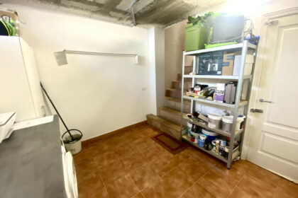 0ab356d6e20d047d425e228bc700a0b4 - 26