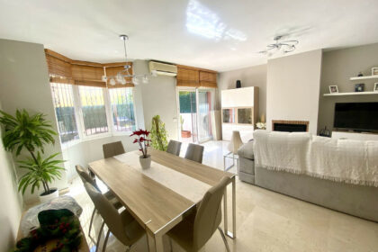 0ab356d6e20d047d425e228bc700a0b4 - 7