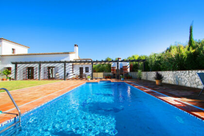 0ac26cc92aed7f709ae486e50f83c48f - 11