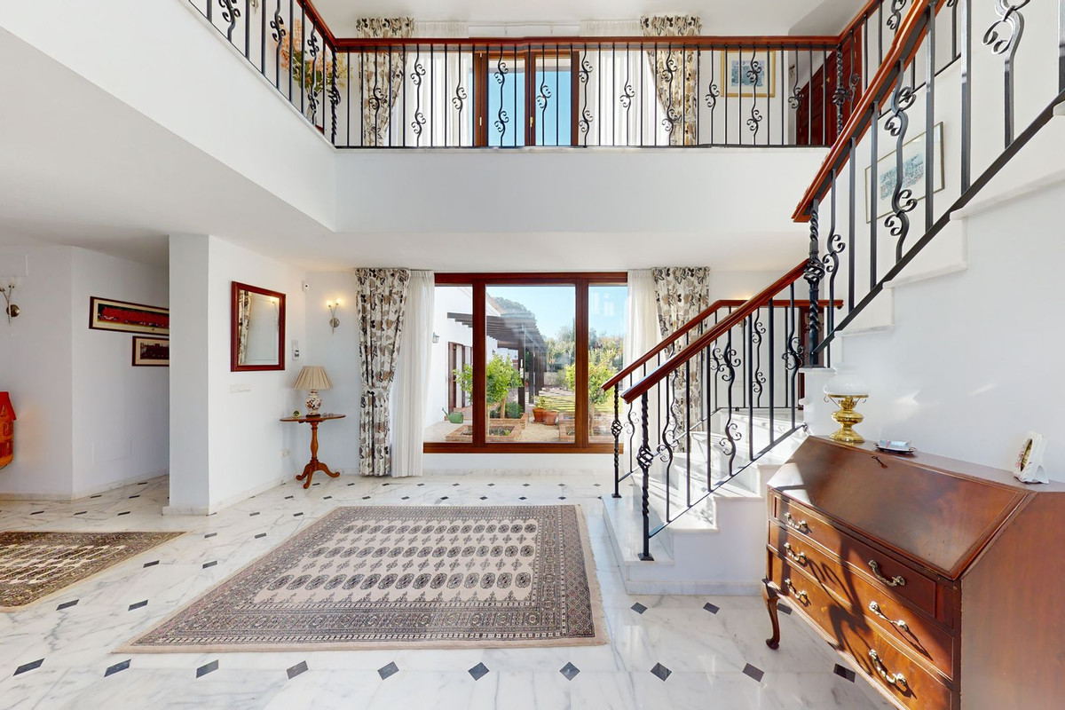 0ac26cc92aed7f709ae486e50f83c48f - 12