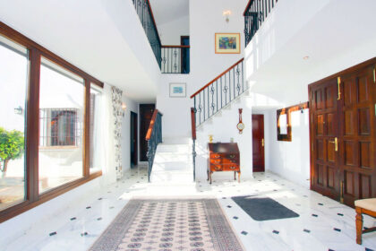 0ac26cc92aed7f709ae486e50f83c48f - 13