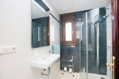 0ac26cc92aed7f709ae486e50f83c48f - 33