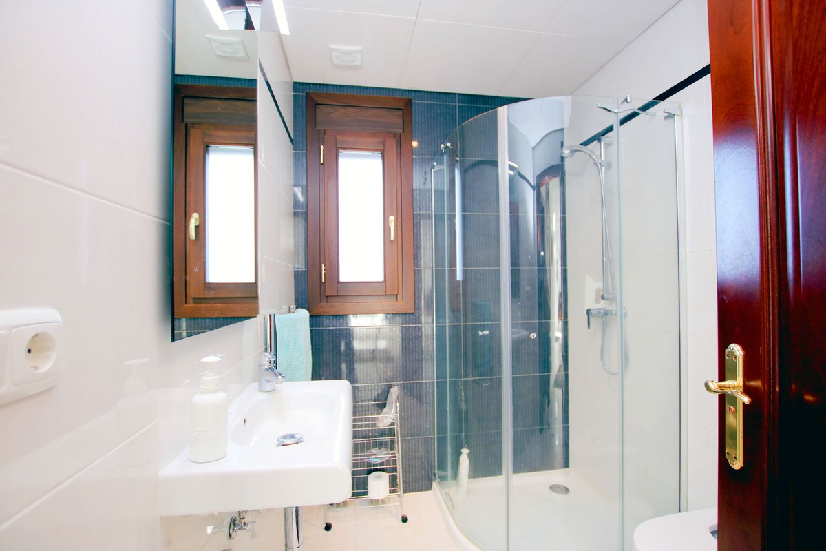 0ac26cc92aed7f709ae486e50f83c48f - 34