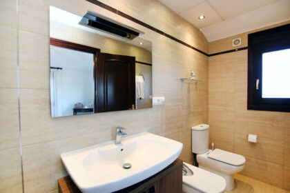 0ac26cc92aed7f709ae486e50f83c48f - 39