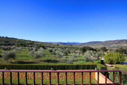 0ac26cc92aed7f709ae486e50f83c48f - 44