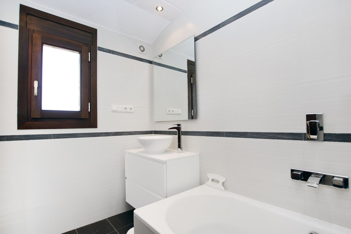 0ac26cc92aed7f709ae486e50f83c48f - 46