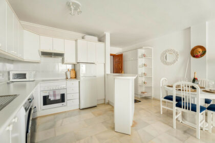 0b39219c093dfab228aaaa2f866c313f - 11