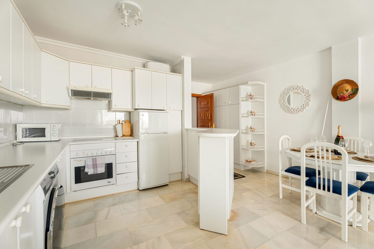 0b39219c093dfab228aaaa2f866c313f - 11