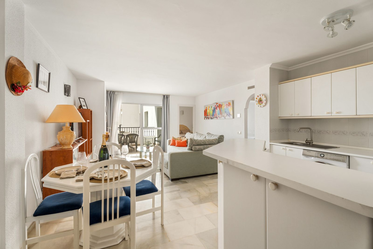 0b39219c093dfab228aaaa2f866c313f - 13